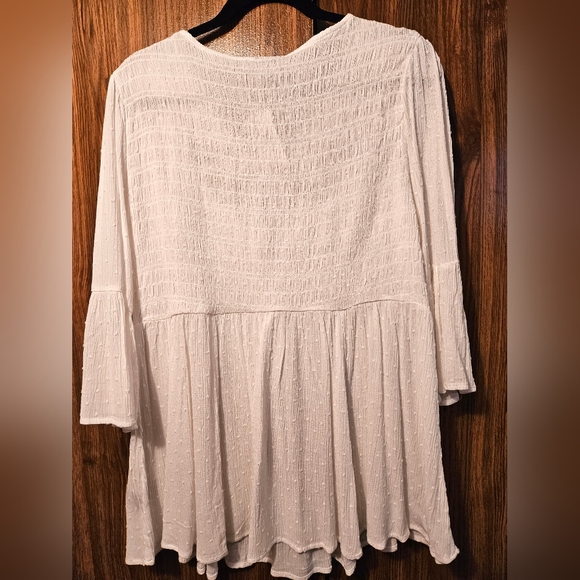 Torrid Flowy top - Picture 2 of 2